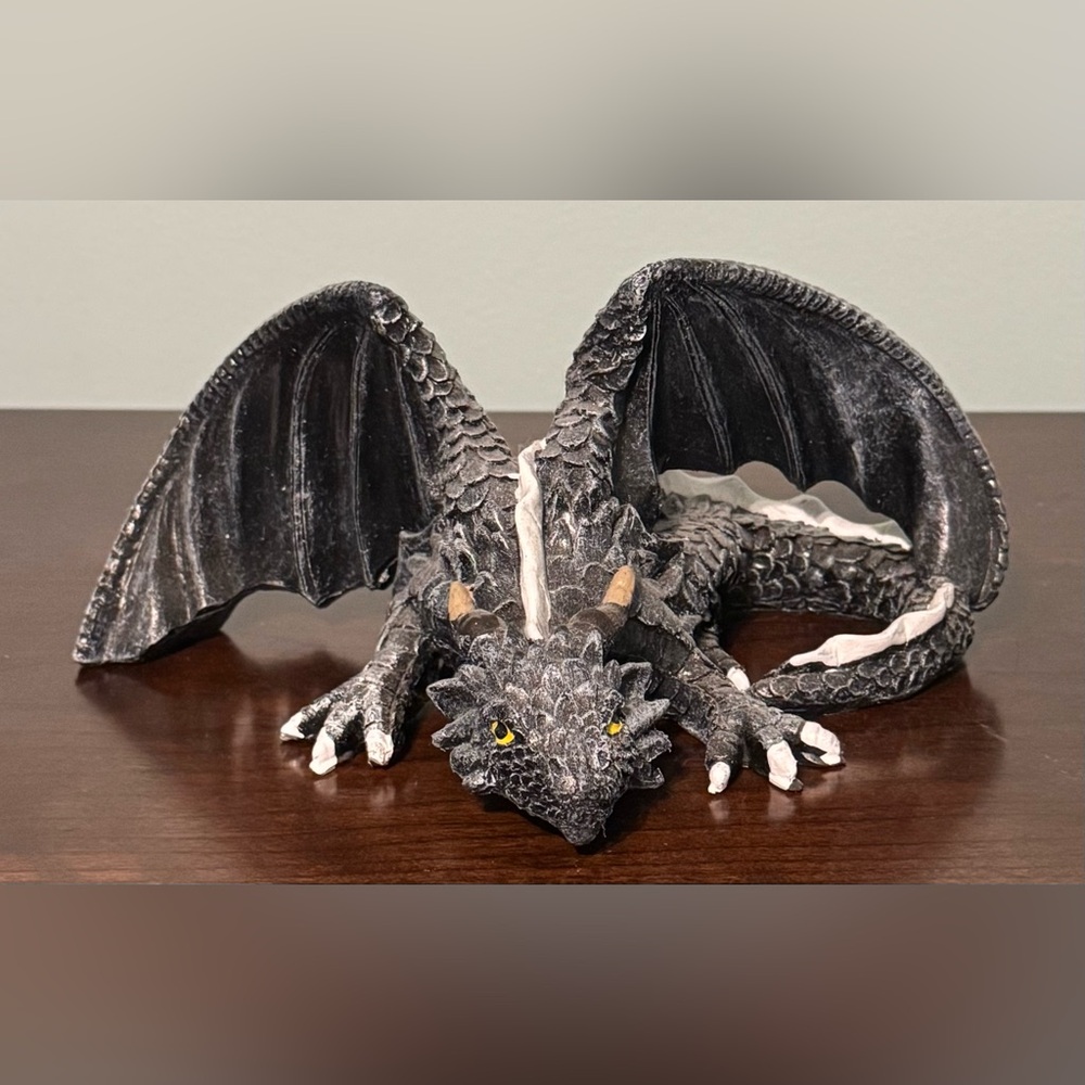 Dragon Garden Statue Figure